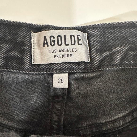 Agolde Dee Shorts - Picture 6 of 8